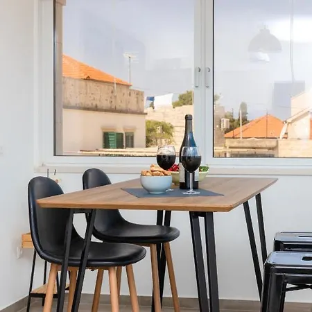 Apartamento Reful Sutivan